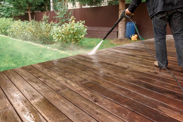 Pre-Holiday Cleaning in Lake Arrowhead, ME